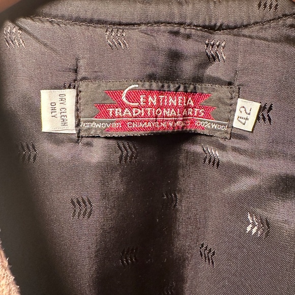 Chimayo Weavers, Handwoven, Wool Blanket Vest. Size 42 - Picture 2 of 5